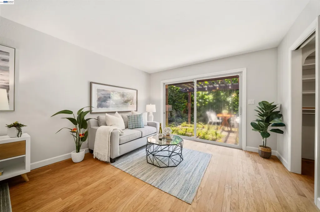 102 Brookfield Drive Moraga CA 94556