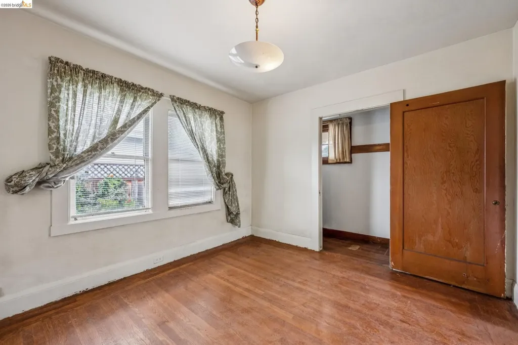 2534 Mathews Street Berkeley CA 94702