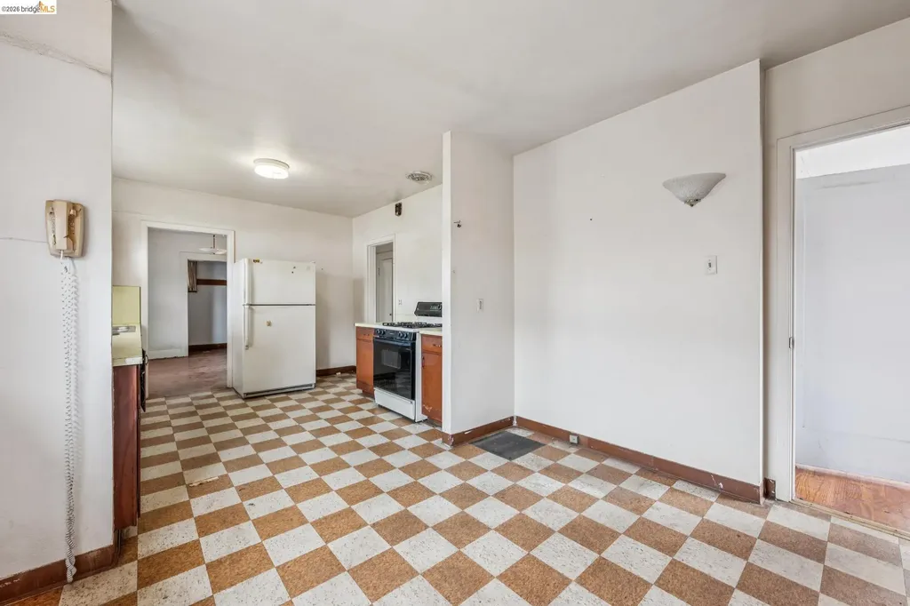 2534 Mathews Street Berkeley CA 94702