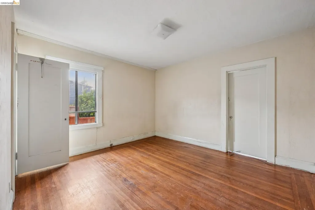 2534 Mathews Street Berkeley CA 94702