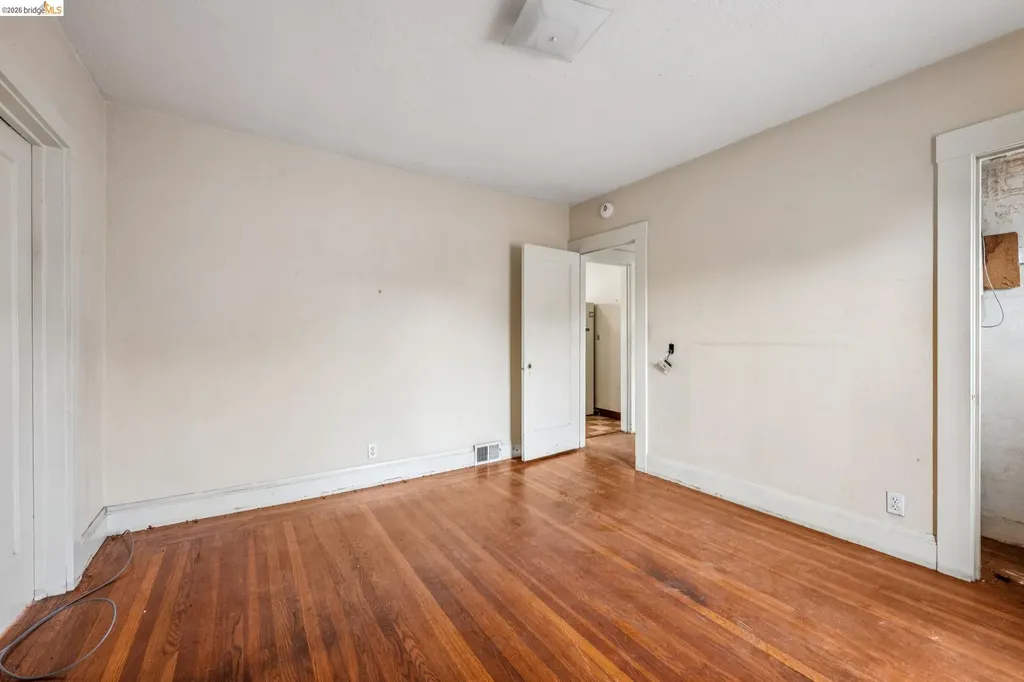 2534 Mathews Street Berkeley CA 94702