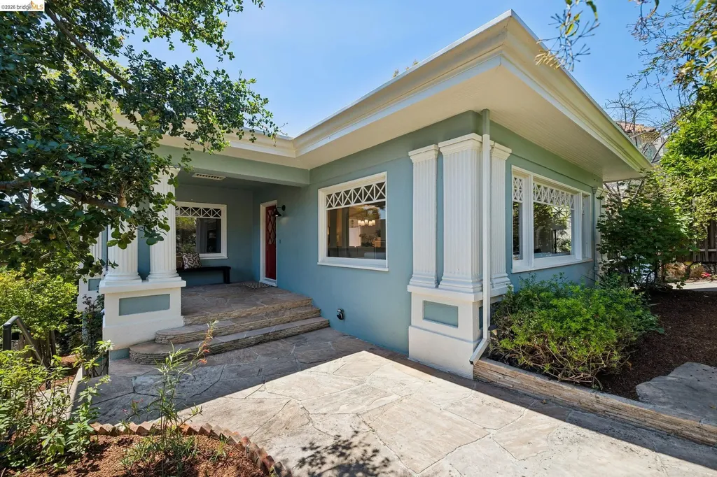 664 Vincente Avenue Berkeley CA 94707