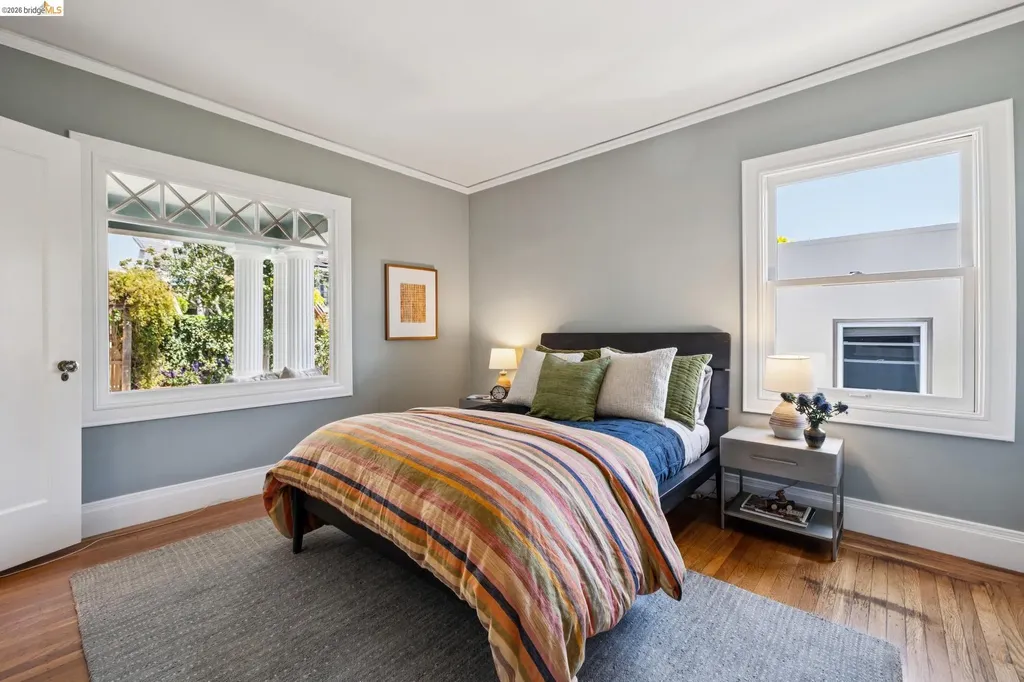 664 Vincente Avenue Berkeley CA 94707