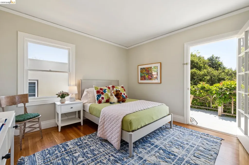 664 Vincente Avenue Berkeley CA 94707
