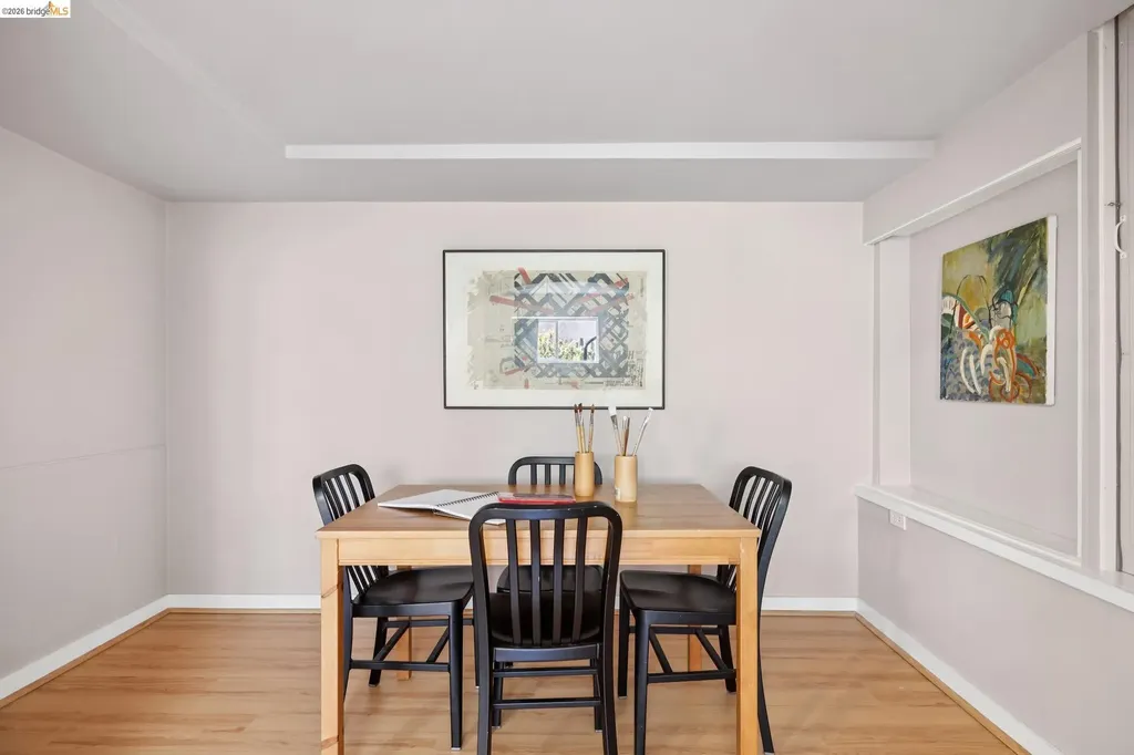 664 Vincente Avenue Berkeley CA 94707