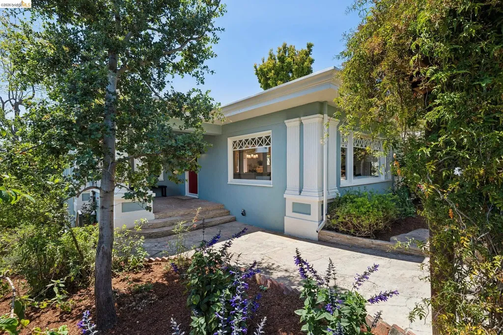 664 Vincente Avenue Berkeley CA 94707
