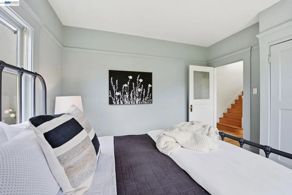 1420 Mound Street Alameda CA 94501