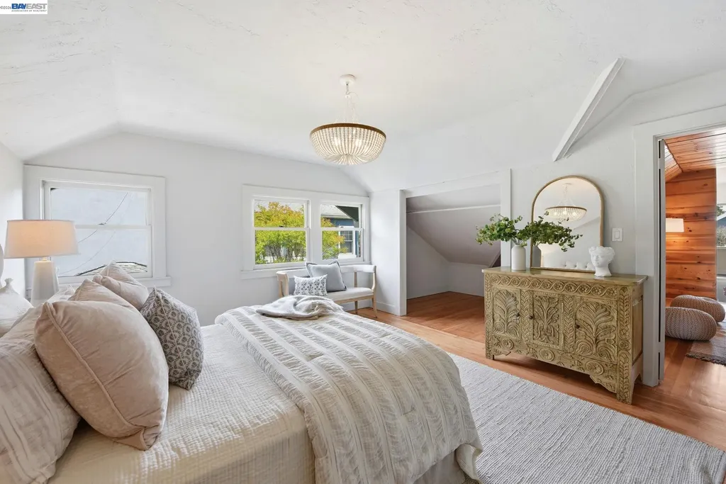 1420 Mound Street Alameda CA 94501