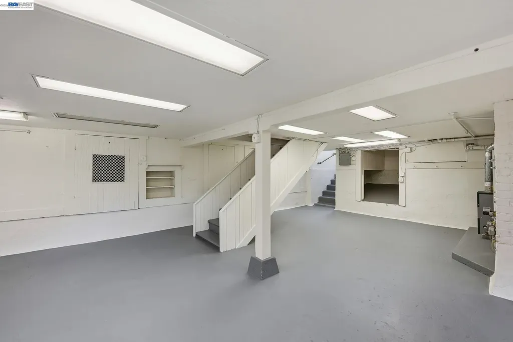 1420 Mound Street Alameda CA 94501