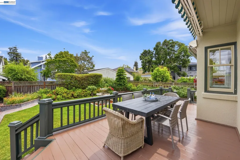 1420 Mound Street Alameda CA 94501