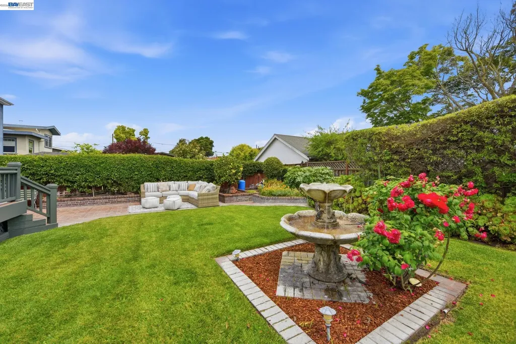 1420 Mound Street Alameda CA 94501