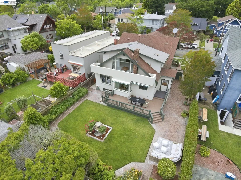 1420 Mound Street Alameda CA 94501