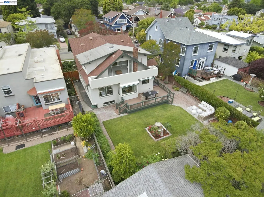 1420 Mound Street Alameda CA 94501