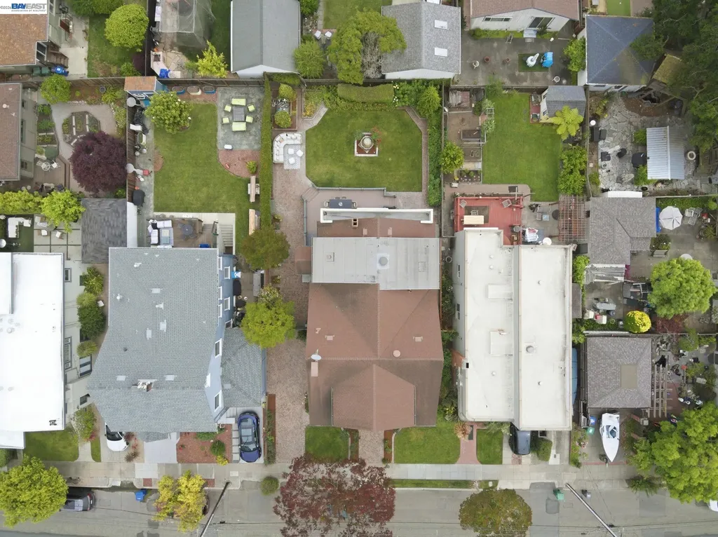 1420 Mound Street Alameda CA 94501