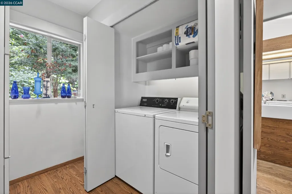 56 Camino Encinas Orinda CA 94563