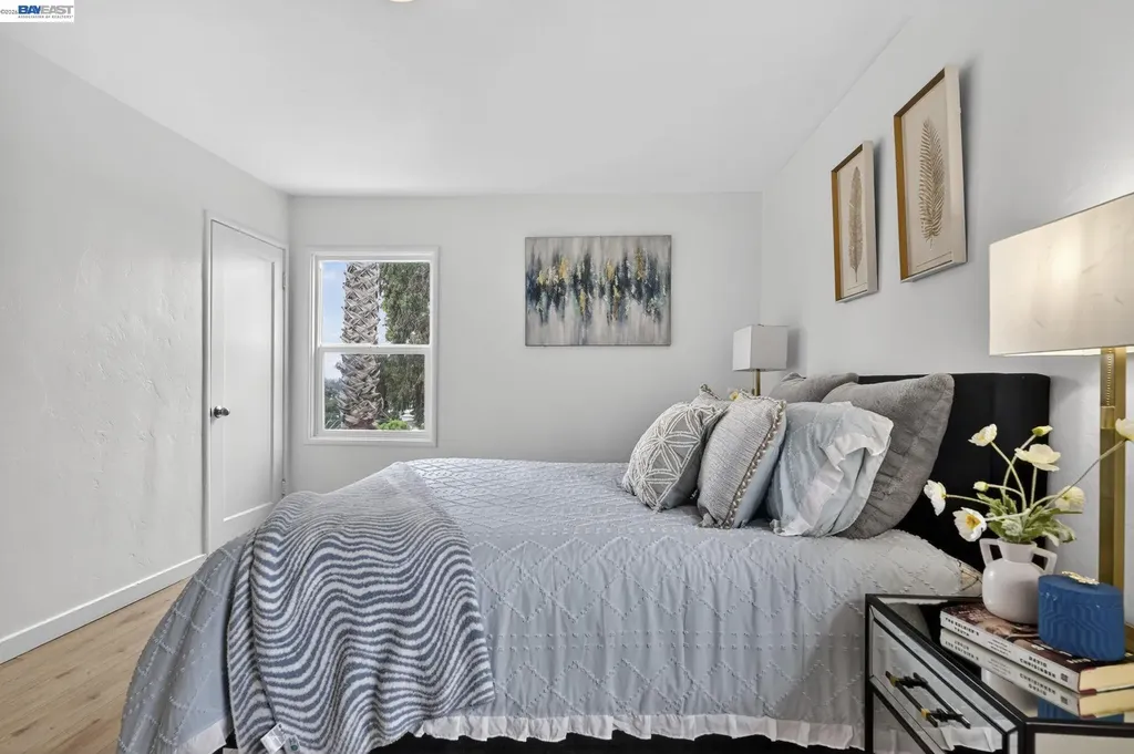 24657 Leona Drive Hayward CA 94542