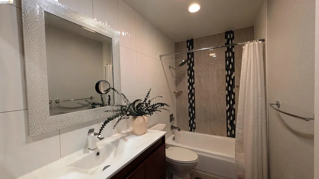 10013 Foxboro Circle San Ramon CA 94583