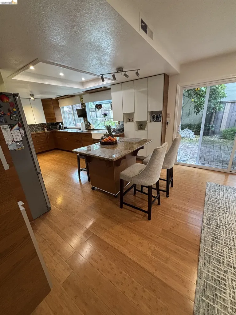 10013 Foxboro Circle San Ramon CA 94583