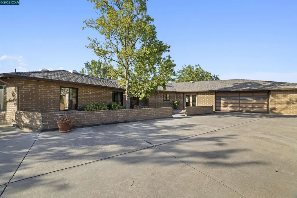 9015 Doubletree Lane Livermore CA 94551