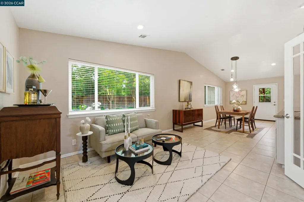 877 Dover Circle Benicia CA 94510
