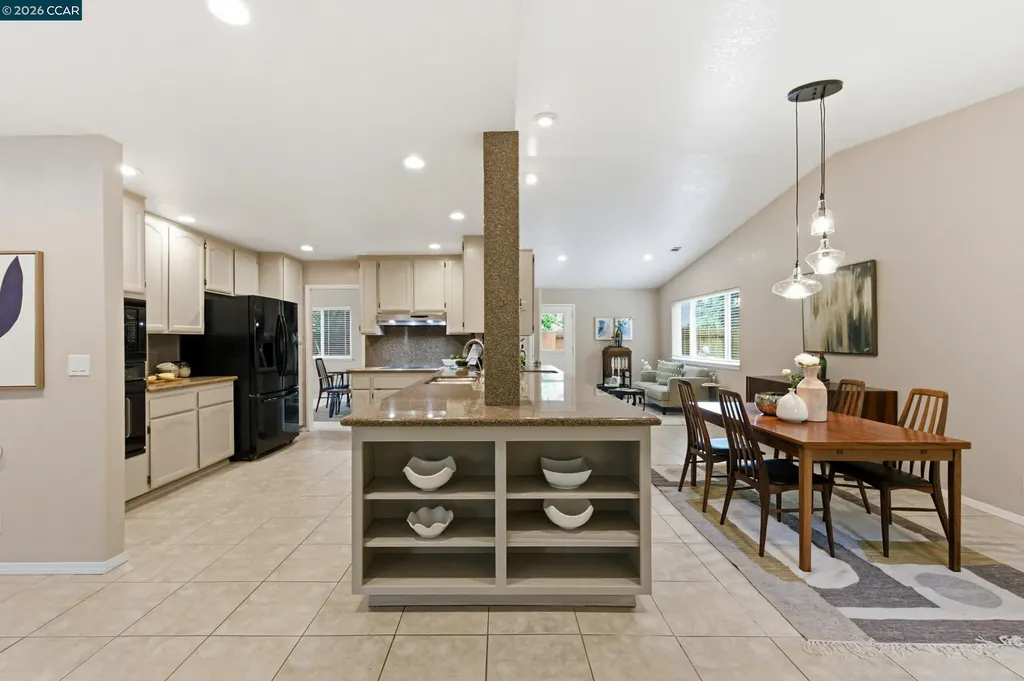 877 Dover Circle Benicia CA 94510