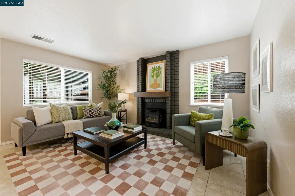 877 Dover Circle Benicia CA 94510