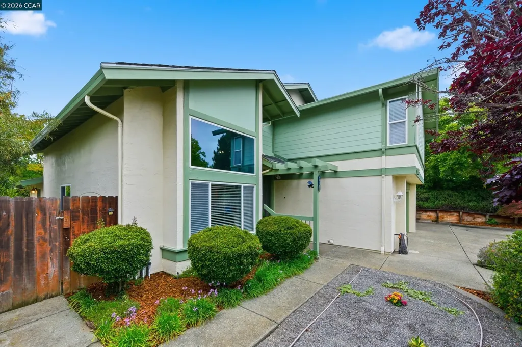 877 Dover Circle Benicia CA 94510