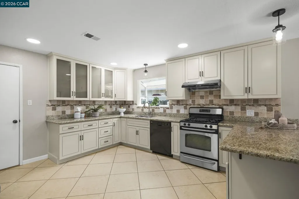 1808 Elkwood Drive Concord CA 94519