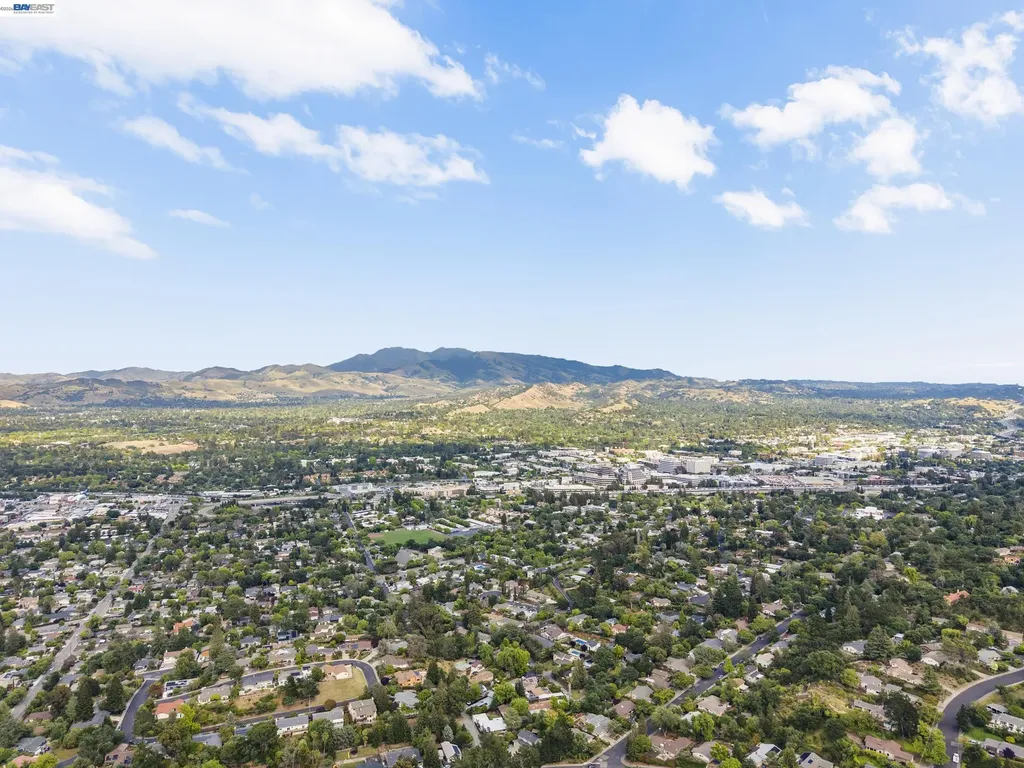 2464 Larkey Lane Walnut Creek CA 94597