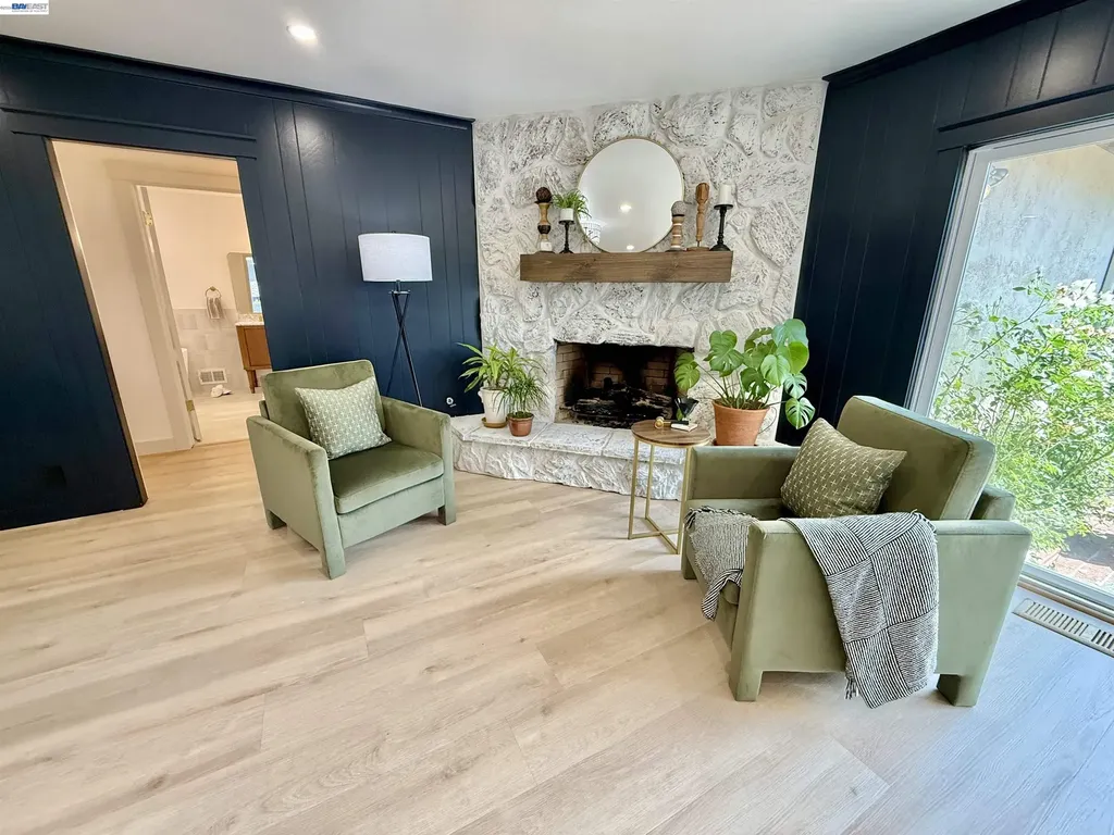 17880 Apricot Way Castro Valley CA 94546