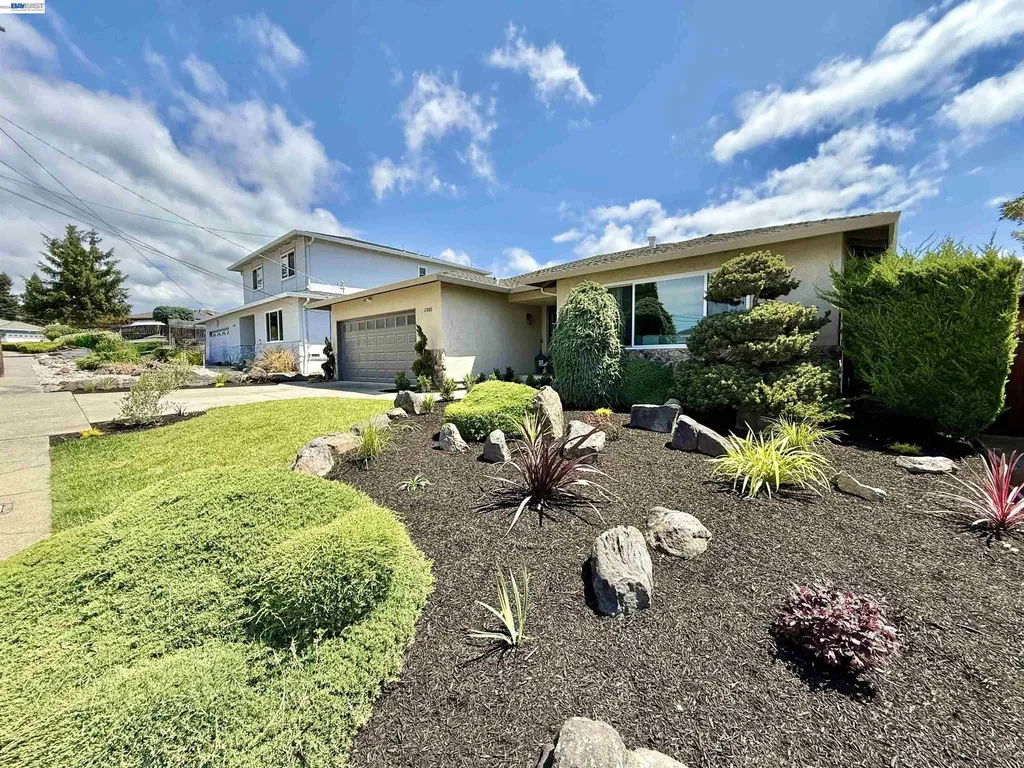 17880 Apricot Way Castro Valley CA 94546
