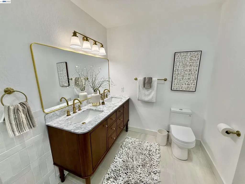 17880 Apricot Way Castro Valley CA 94546