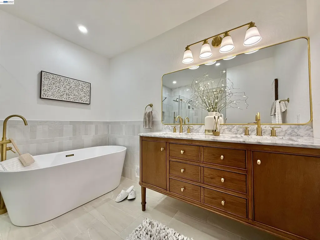 17880 Apricot Way Castro Valley CA 94546