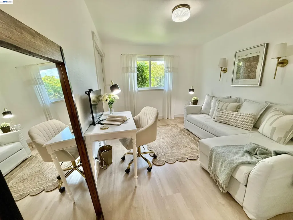 17880 Apricot Way Castro Valley CA 94546