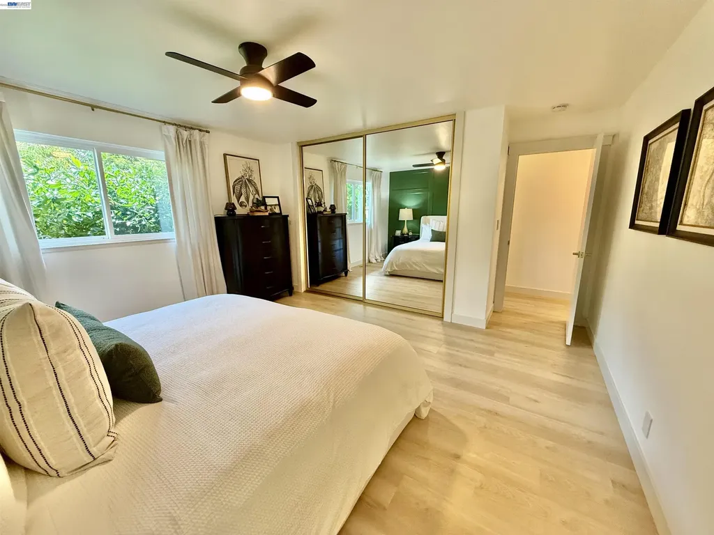 17880 Apricot Way Castro Valley CA 94546