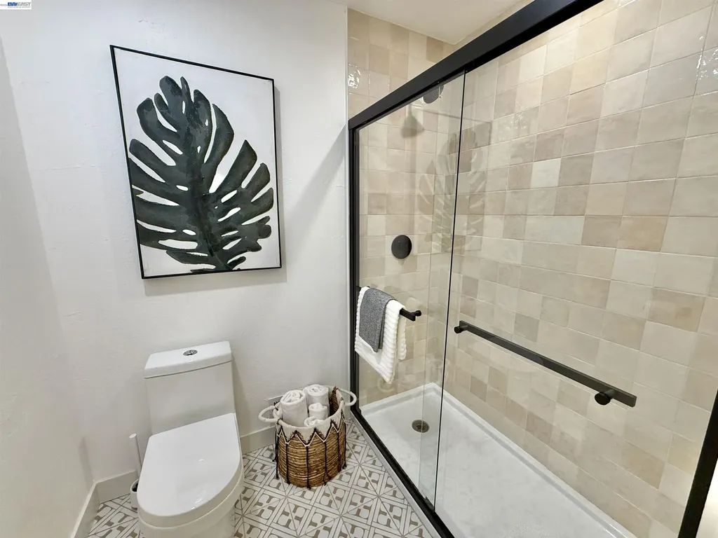 17880 Apricot Way Castro Valley CA 94546
