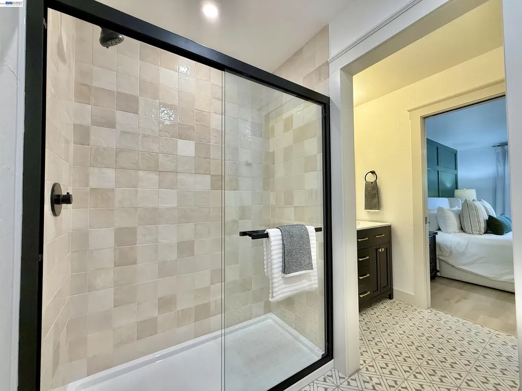17880 Apricot Way Castro Valley CA 94546