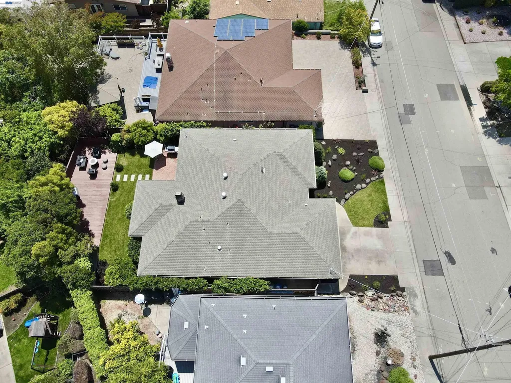 17880 Apricot Way Castro Valley CA 94546