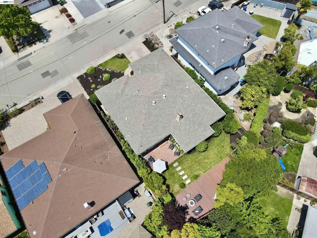 17880 Apricot Way Castro Valley CA 94546