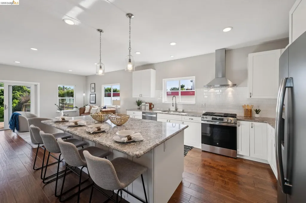 969 63rd Street Oakland CA 94608
