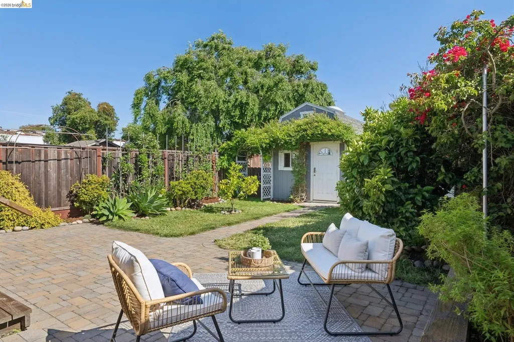 969 63rd Street Oakland CA 94608