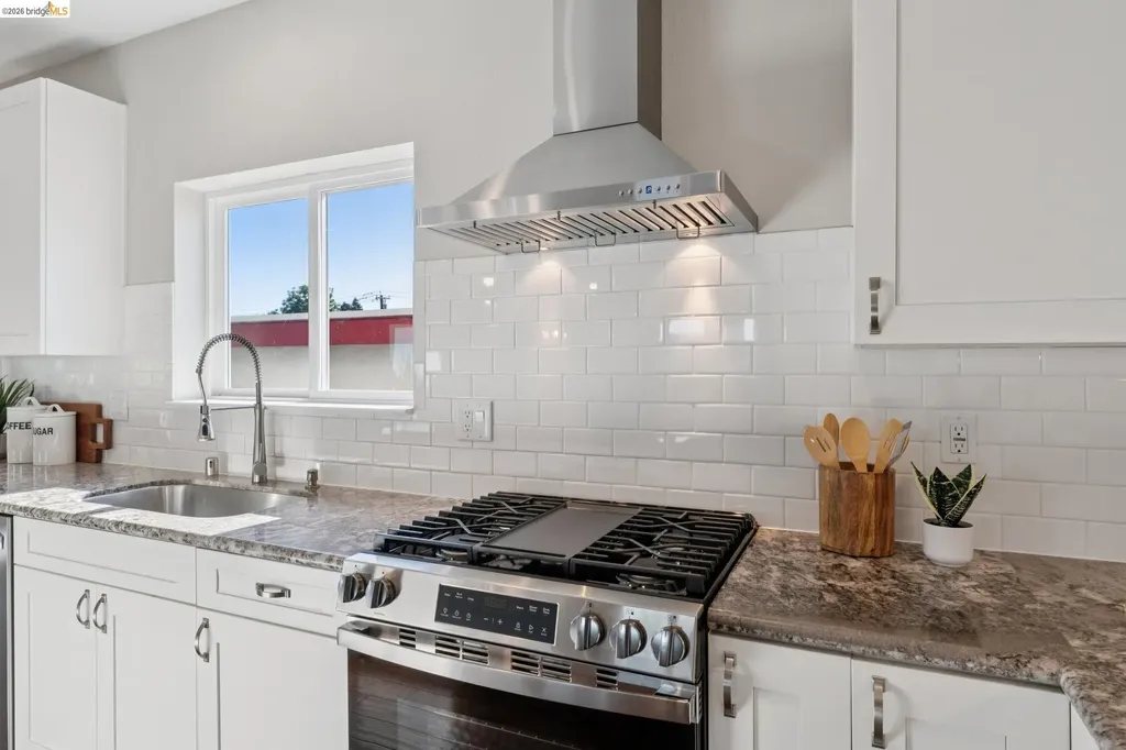 969 63rd Street Oakland CA 94608