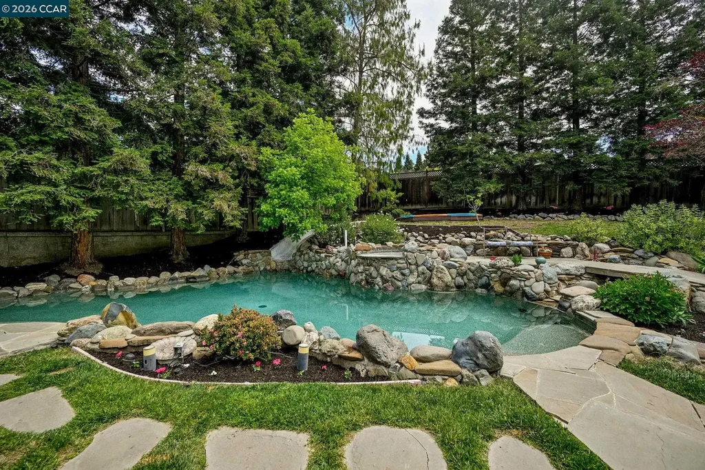 85 Trish Court Danville CA 94506