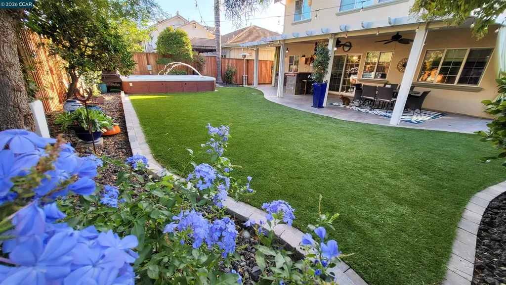 906 Scenic Court Brentwood CA 94513