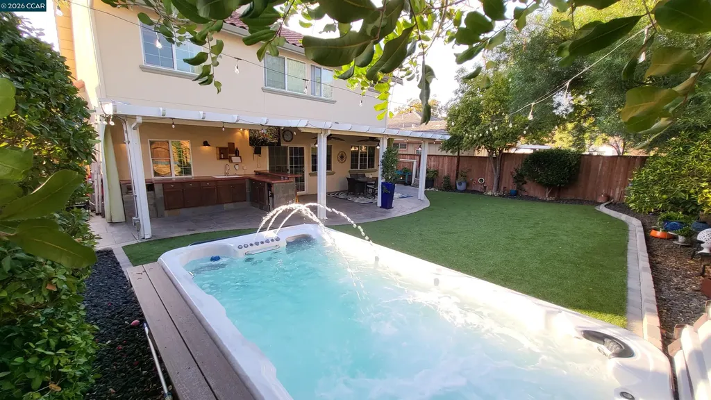 906 Scenic Court Brentwood CA 94513