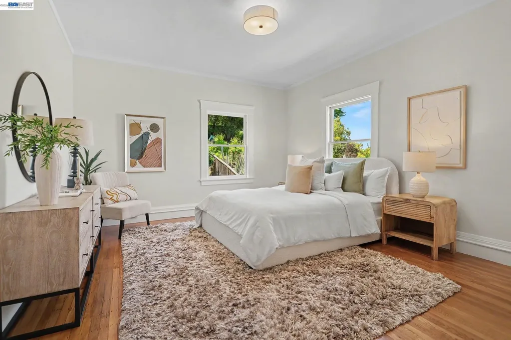 667 Rosal Avenue Oakland CA 94610