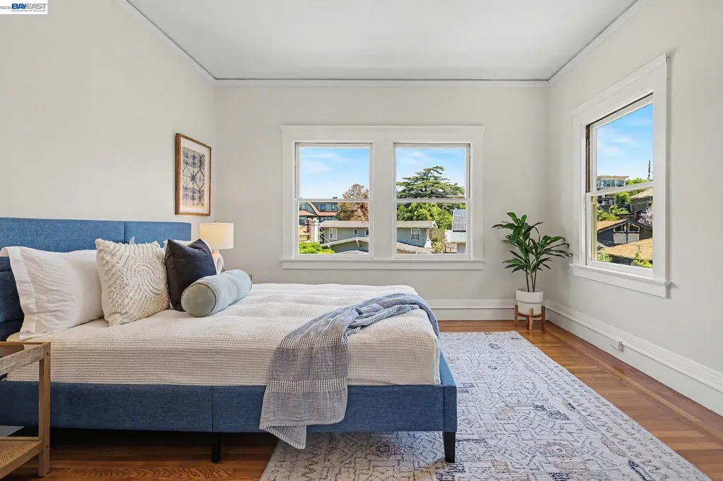 667 Rosal Avenue Oakland CA 94610