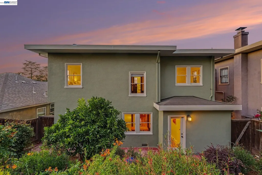 667 Rosal Avenue Oakland CA 94610
