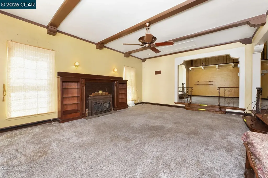 477 10th Street Pittsburg CA 94565