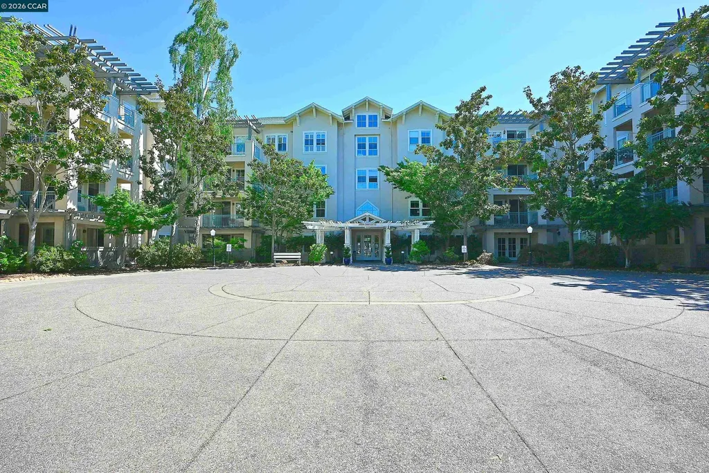 1840 Tice Creek Drive Walnut Creek CA 94595
